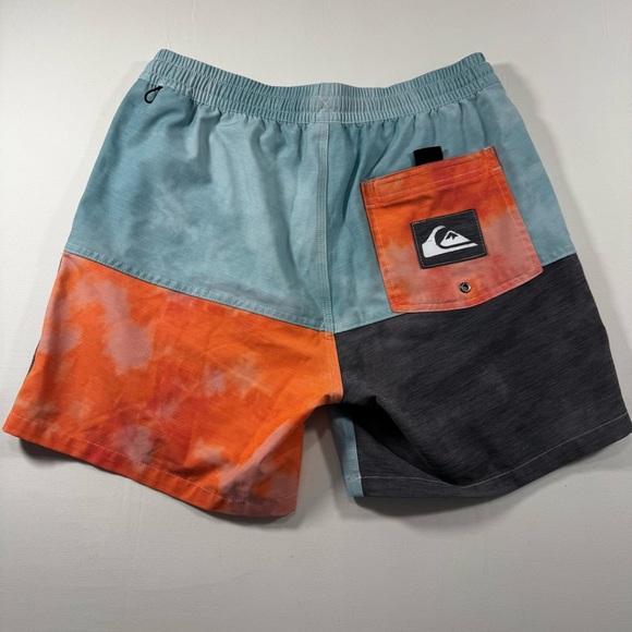 Quiksilver Men's Blue Swim Shorts - Picture 5 of 8